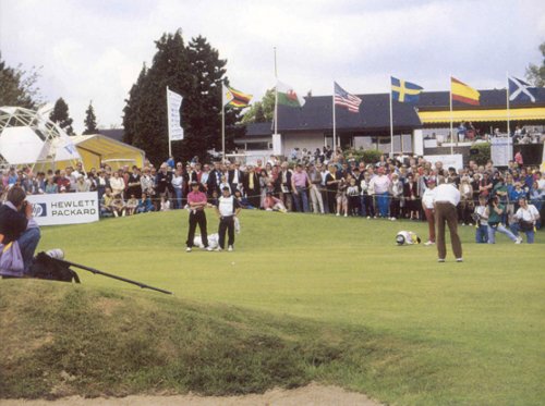 Le Volvo Belgian Open, 1989. Gordon Brand putte au 9 de la Marache